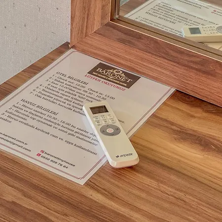 Baronet Kamping Hotel *