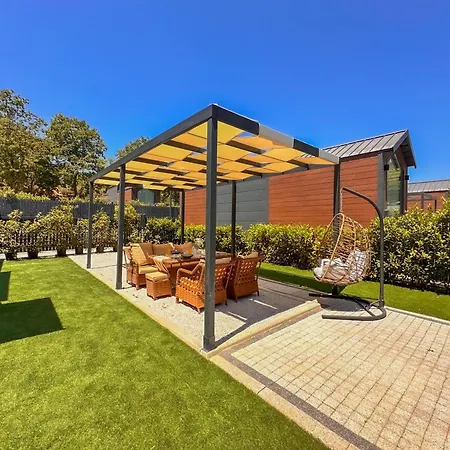 Hotel Baronet Kamping