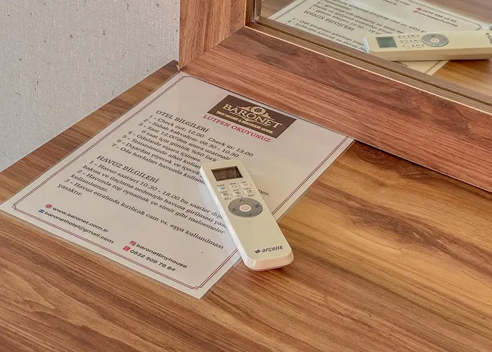 Baronet Kamping Hotel *